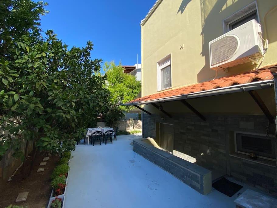 Strati'S Place Palaiontsiflikion Exterior photo